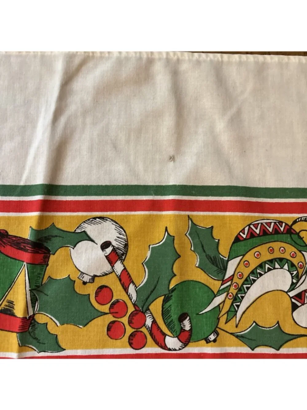 Vintage Large Christmas Tablecloth Red Green & Gold Border Size 81 X 60